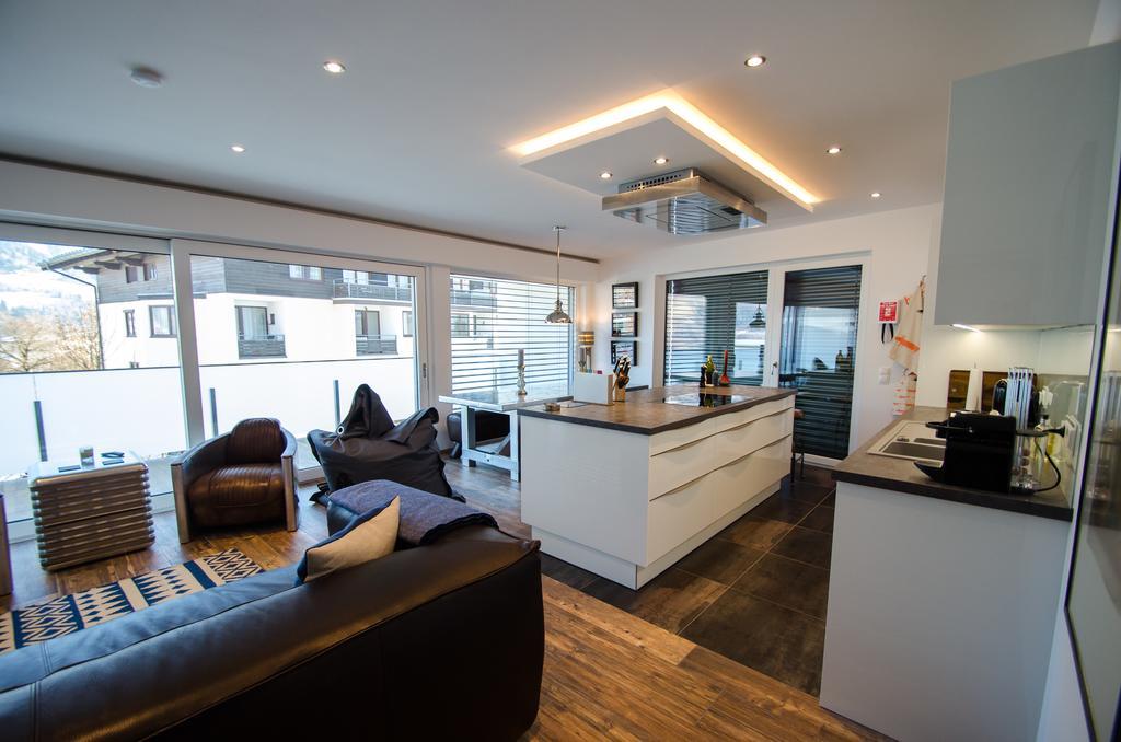 Superb Alpine Lodges By All In One Apartments Zell am See Dış mekan fotoğraf